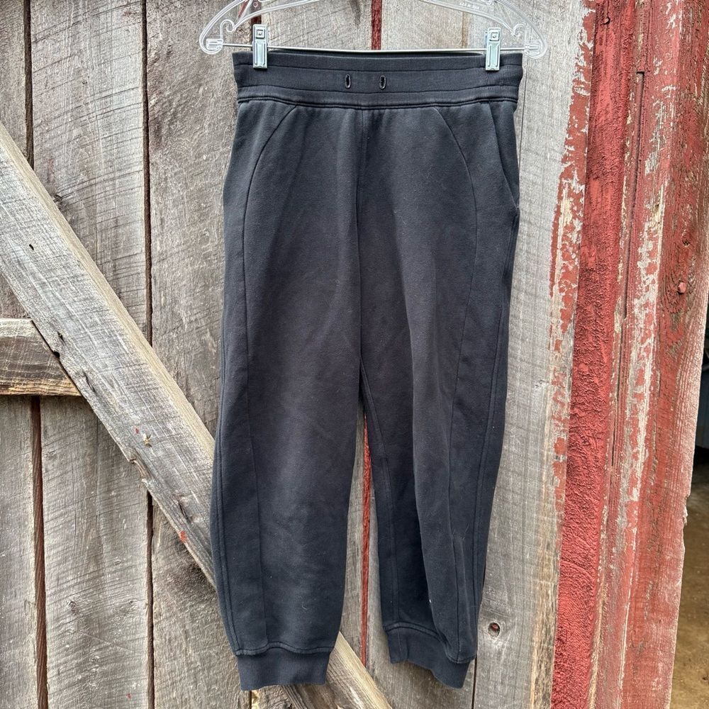 lululemon athletica Scuba High Rise Cropped Jogger Black size 4